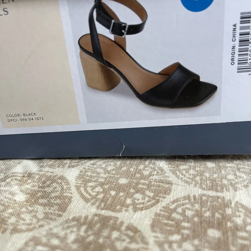 NEW Women's Lauren Heels - Universal Thread" Black SIZE 7 - Picture 6 of 6